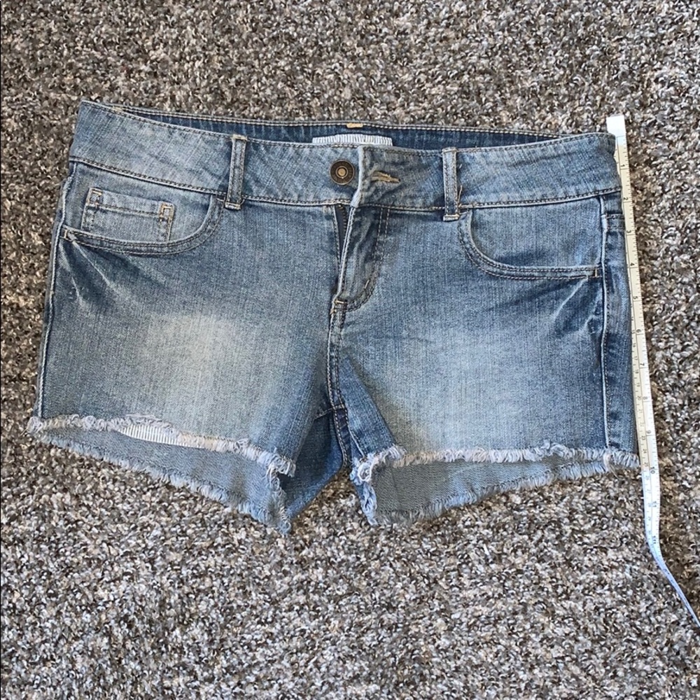 EUC SHORTS